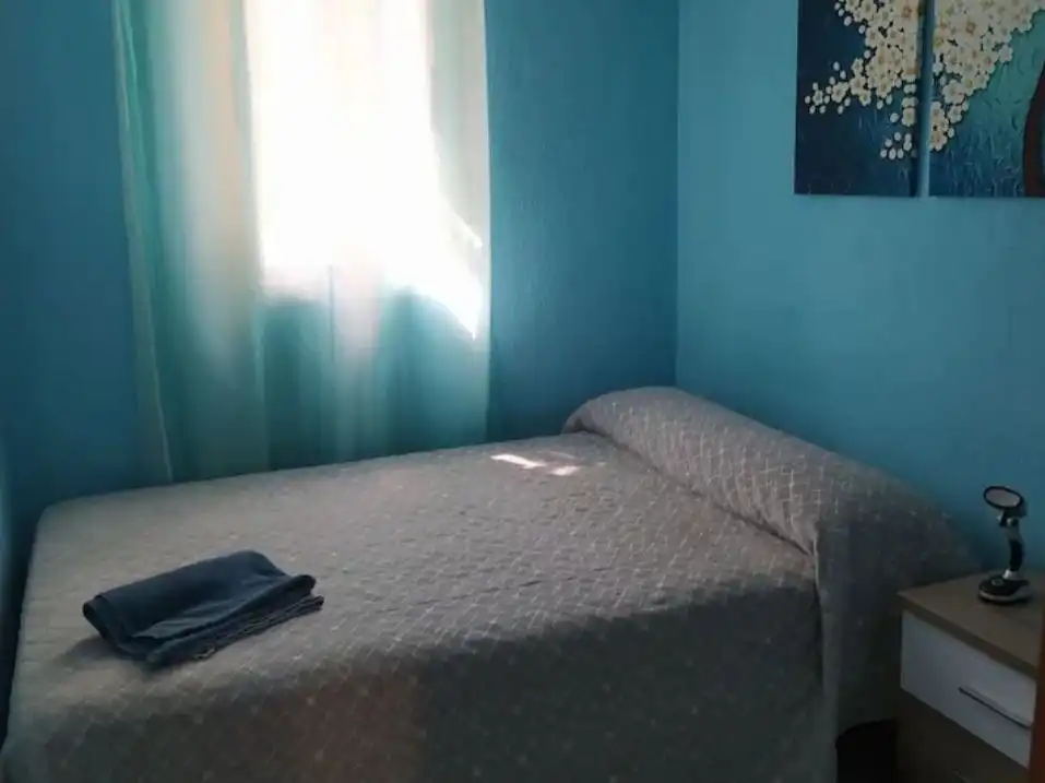Room in Calle de las Modistas, 19, Amposta