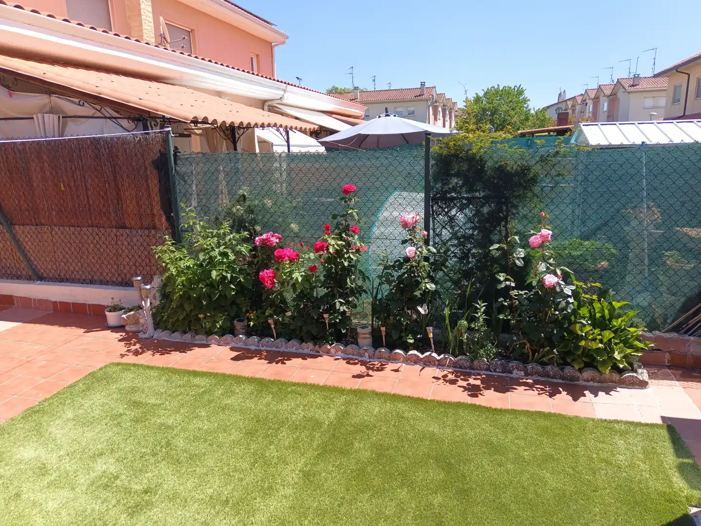 Jardín de Casa adosada en venta en Barásoain con Calefacción, Parquet y Trastero