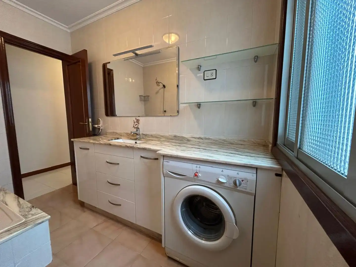 Bathroom of Flat for sale in Melide  with Balcony