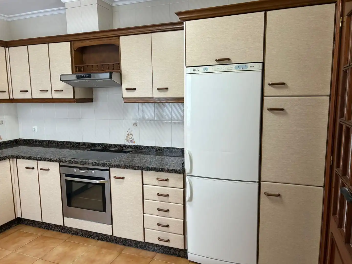 Kitchen of Flat for sale in Melide  with Balcony