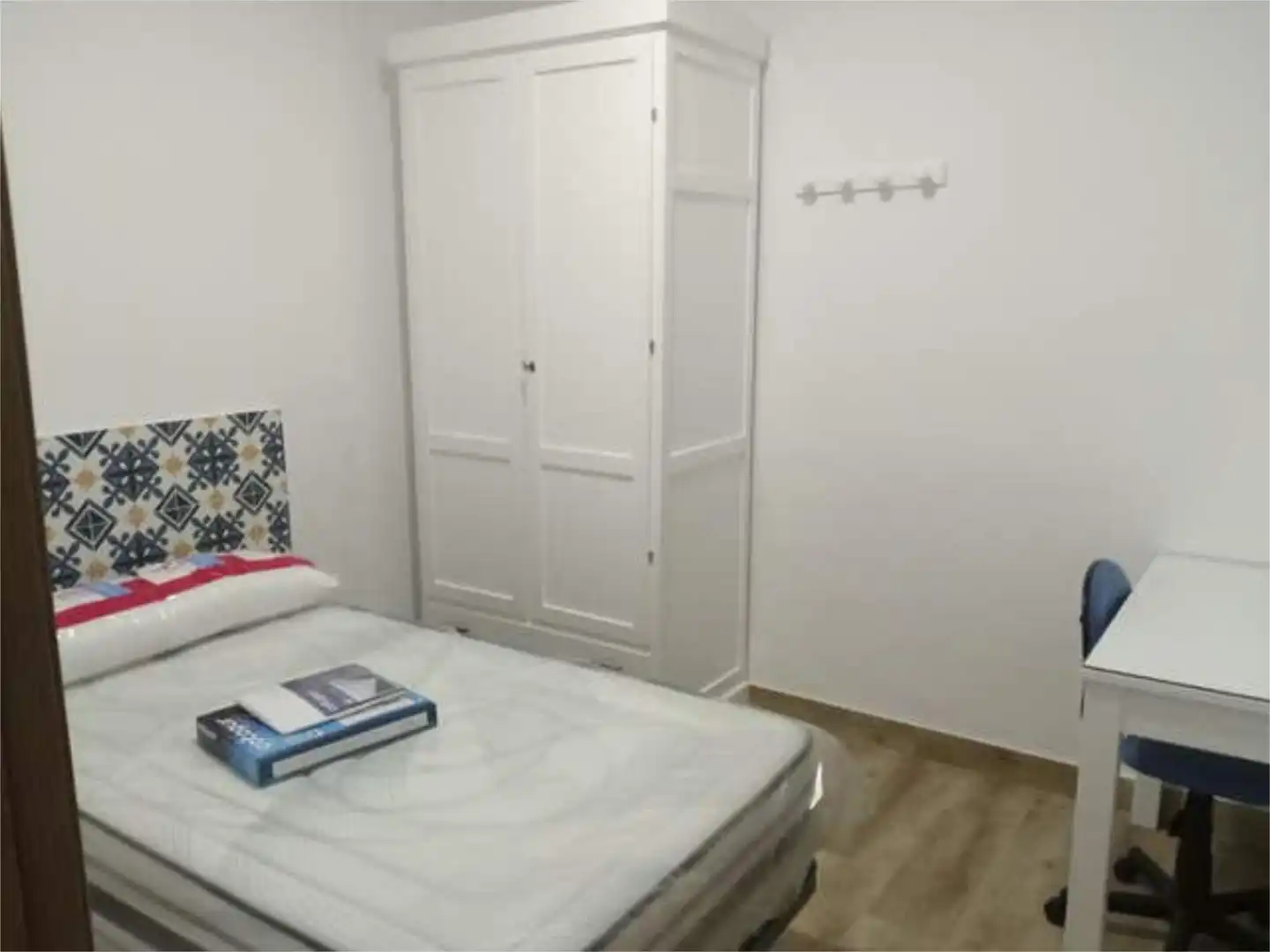 Bedroom of Flat for rent in Osuna  with Terrace and Furnished
