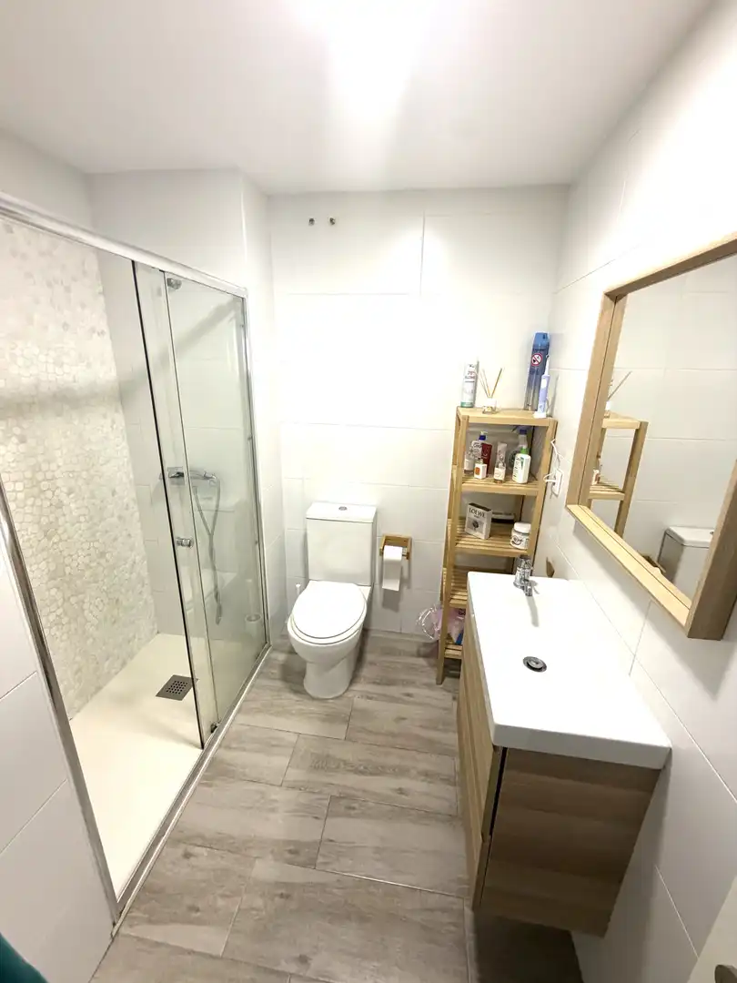 Flat for sale in Calle San Luis, 5, Ayuntamiento - Barrio Alto Bathroom of Flat for sale in Sanlúcar de Barrameda with Heating, Parquet flooring and Terrace