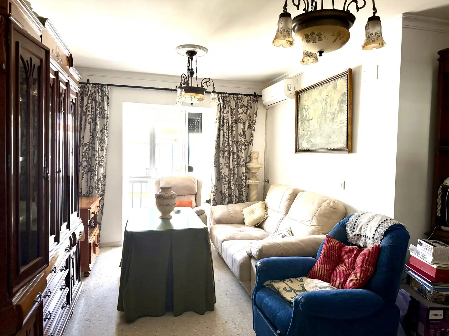 Flat for sale in Avenida de Huelva, Bonanza - Avda de Huelva - Barrio Andalucia Living room of Flat for sale in Sanlúcar de Barrameda with Air Conditioner, Furnished and Balcony