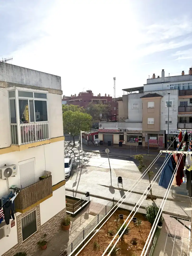 Flat for sale in Avenida de Huelva, Bonanza - Avda de Huelva - Barrio Andalucia Exterior view of Flat for sale in Sanlúcar de Barrameda with Air Conditioner, Furnished and Balcony
