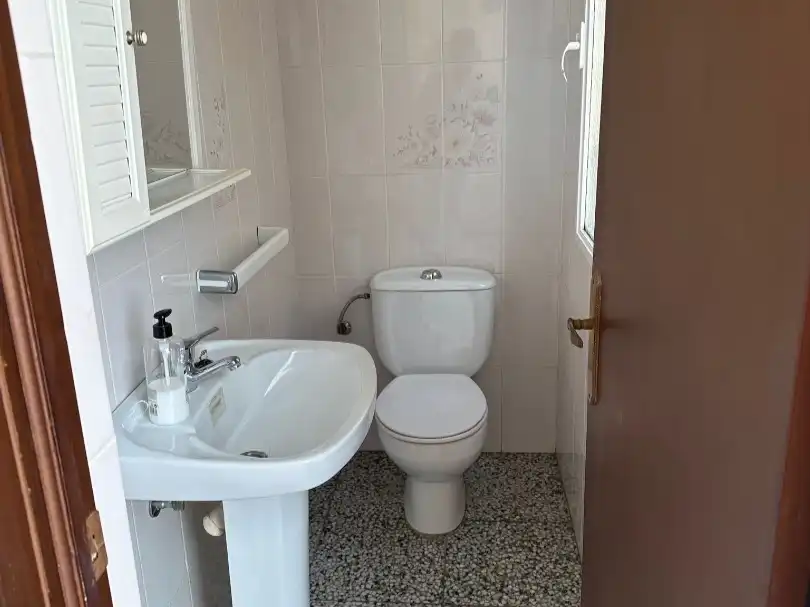 Baño de Dúplex en venta en Berja con Terraza, Trastero y Amueblado