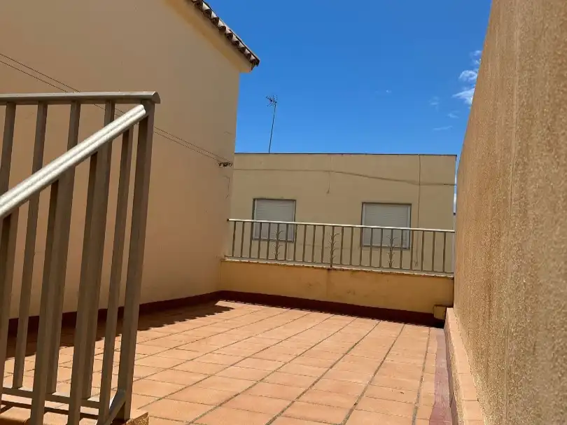 Vista exterior de Dúplex en venta en Berja con Terraza, Trastero y Amueblado