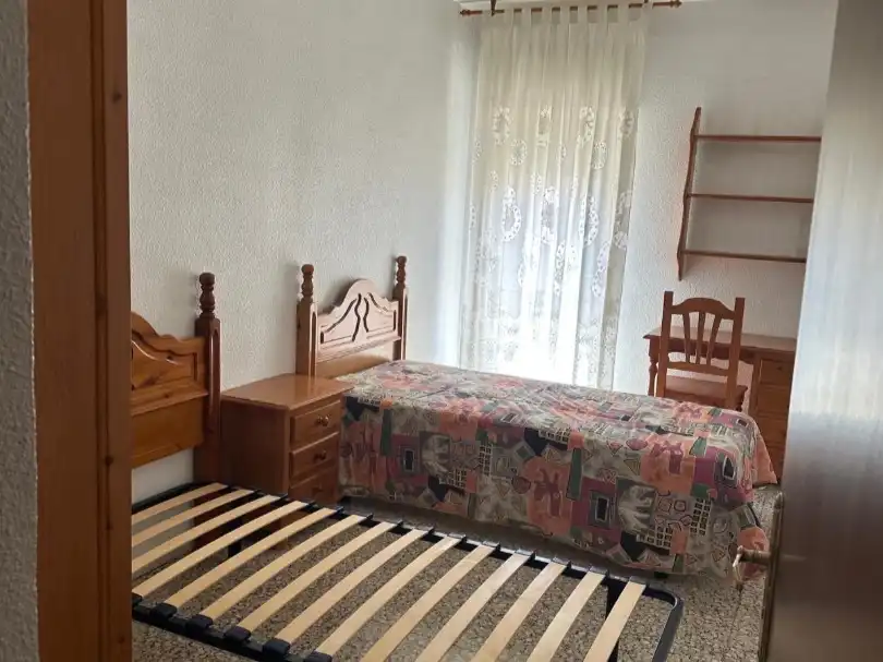 Habitación de Dúplex en venta en Berja con Terraza, Trastero y Amueblado