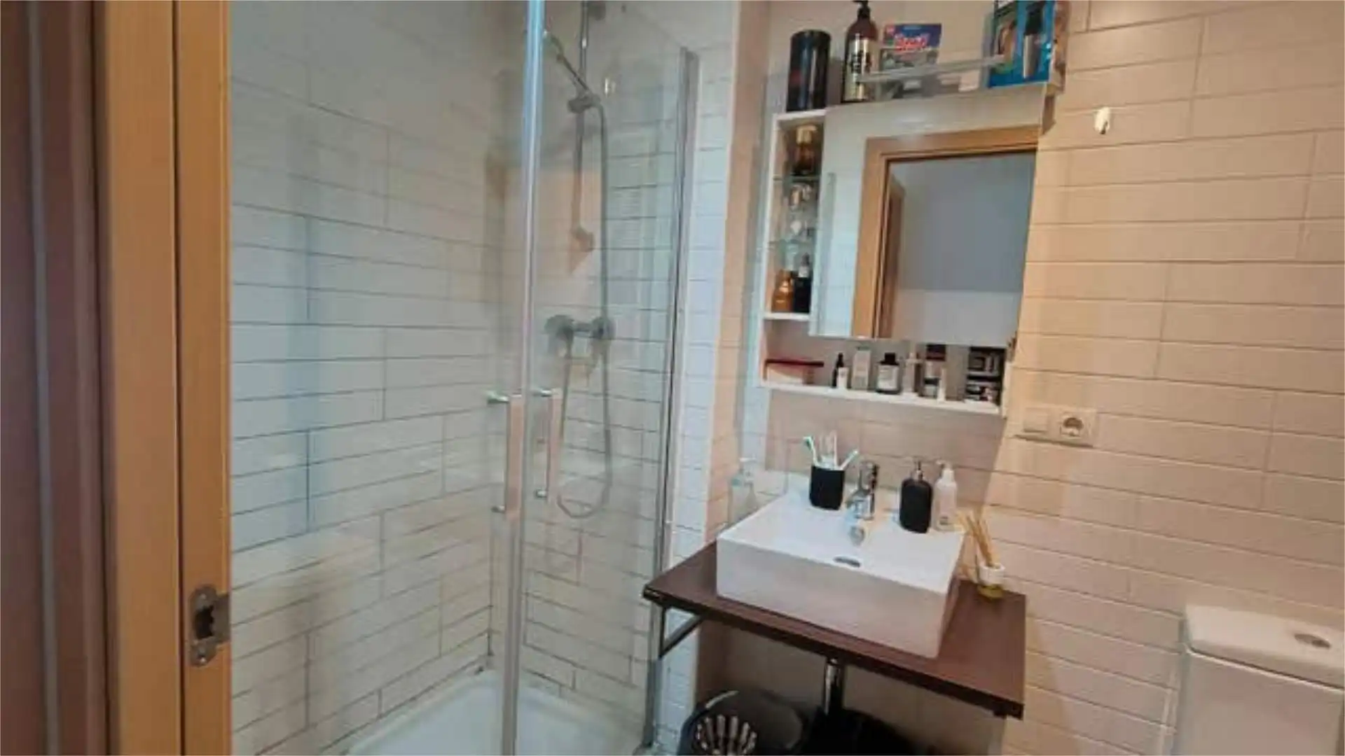 Estudio en venta en Monistrol de Montserrat Baño de Estudio en venta en Monistrol de Montserrat con Jardín privado