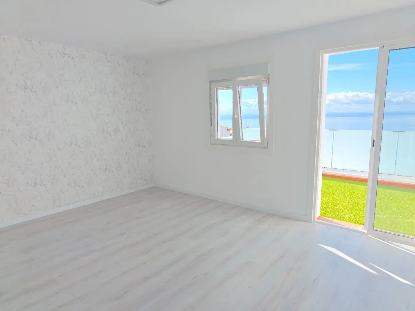 Flat for sale in Urbanizacion Tabaiba Sector 44, 5, Tabaiba Bedroom of Flat for sale in El Rosario with Private garden, Parquet flooring and Terrace