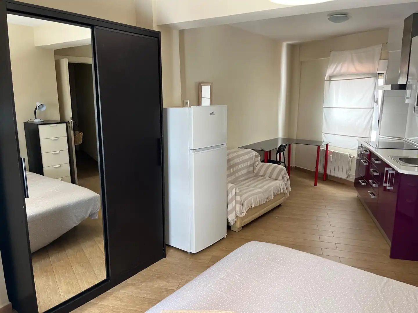 Dormitori de Loft de lloguer en Cuenca amb Calefacció i Moblat
