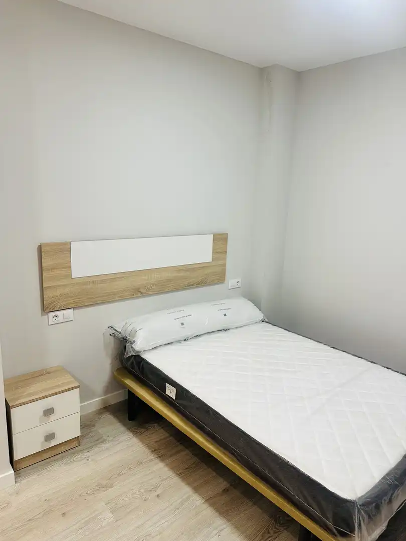 Flat for rent in Calle Panamá, 17, Almendralejo Bedroom of Flat for rent in Almendralejo with Air Conditioner, Heating and Parquet flooring