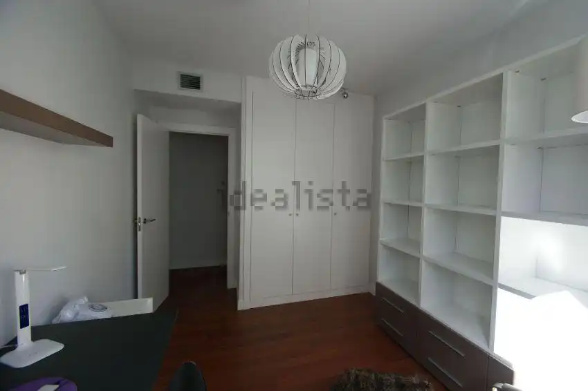 Flat for sale in Calle de Cirauqui, 6, Las Tablas Bedroom of Flat for sale in Madrid with Air Conditioner, Heating and Private garden