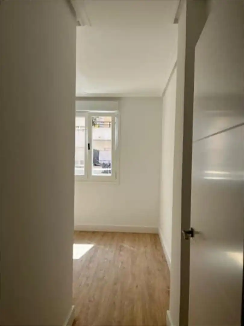 Bedroom of Flat for sale in  Logroño