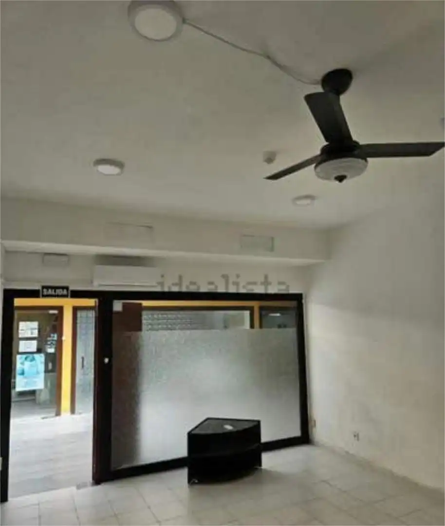 Oficina de alquiler en Valdemorillo pueblo Habitación de Oficina de alquiler en Valdemorillo con Aire acondicionado