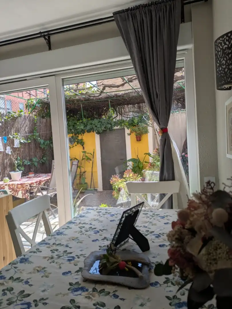 Casa o xalet en venda a Calle de Badalona, 20, Tres Olivos - Valverde Terrassa de Casa o xalet en venda en Madrid amb Aire condicionat, Calefacció i Jardí privat