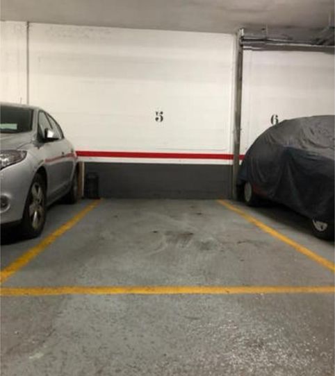 Garage for rent in Centro, Alcobendas - image 2 Photo 2 of Garage for rent in Centro, Alcobendas
