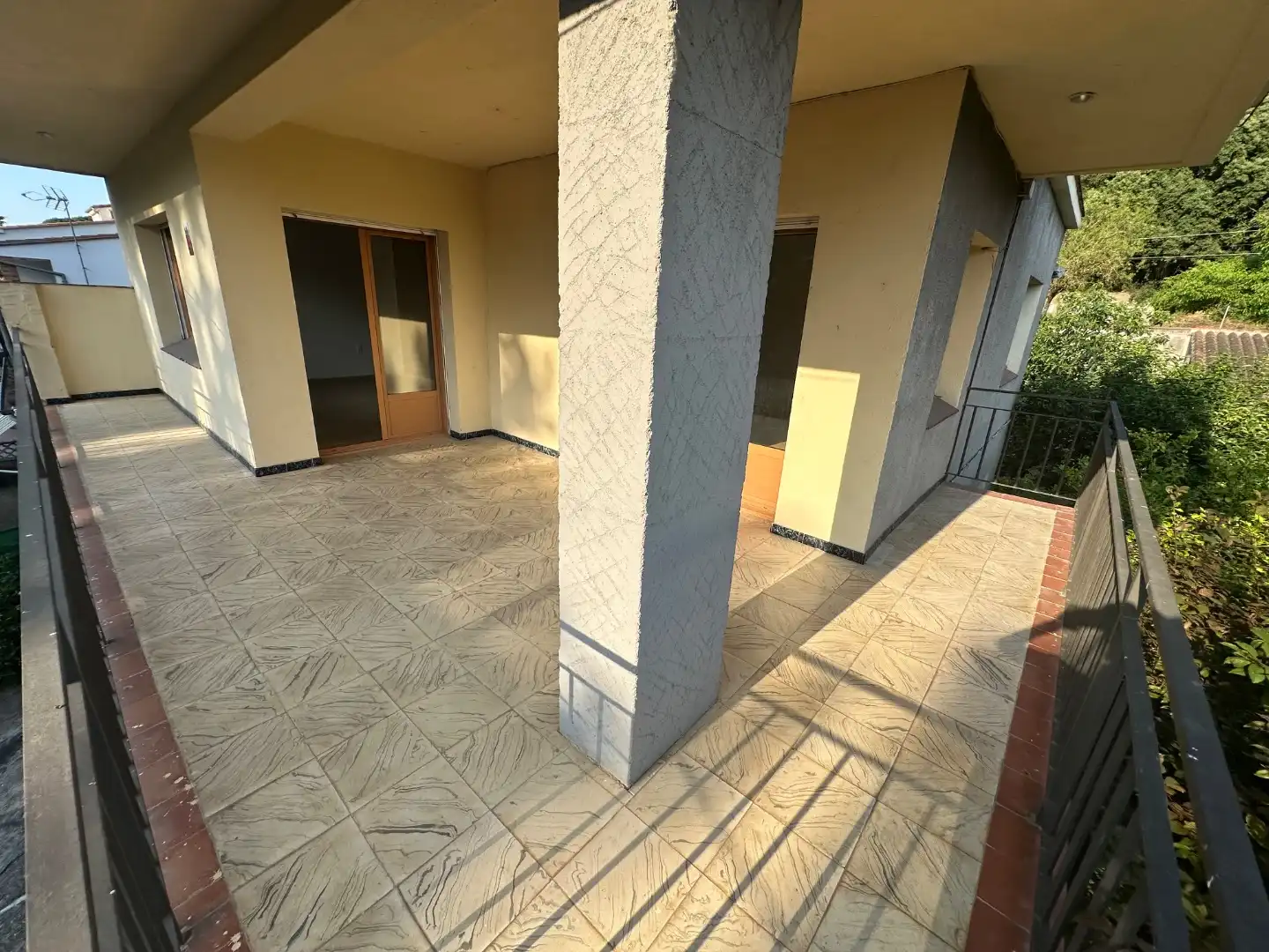 Houses for sale in Passeig de Sant Joan Bosco, Pont Major - Pedret - Campdorà Terrace of Houses for sale in Girona with Private garden, Terrace and Storage room