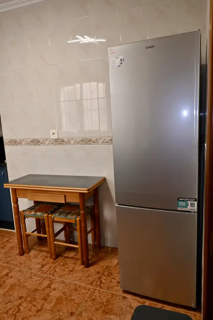 Kitchen of Flat for share in Almería  with Air Conditioner and Furnished