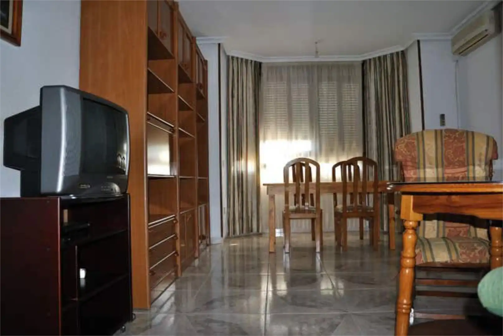 Flat for rent in Los Pinos - El Pilar Living room of Flat for rent in Plasencia with Heating, Terrace and Furnished