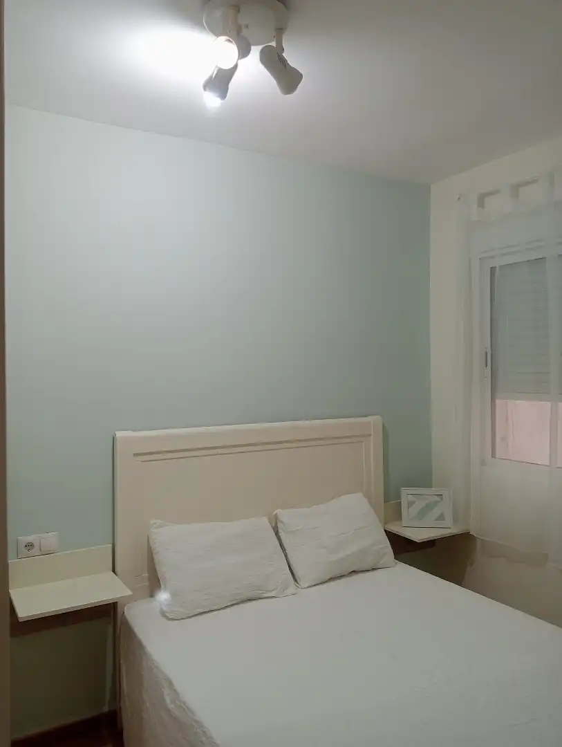 Habitación de Piso de alquiler en Córdoba con Aire acondicionado, Amueblado y Horno