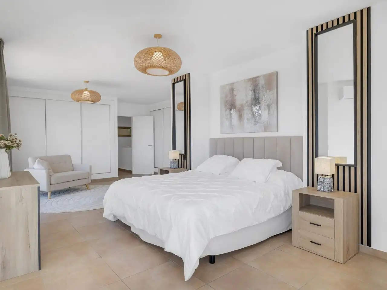 Country homes for sale in Guadalobón Bedroom of Country homes for sale in Estepona with Air Conditioner, Heating and Private garden