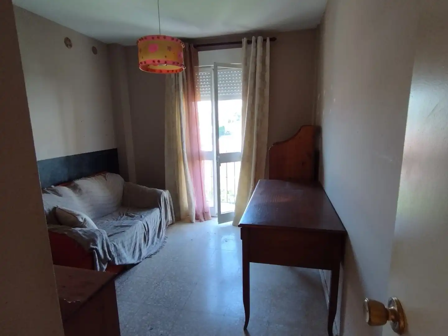 Piso en venta en Calle Cerro de la Atalaya, 9, Lepanto Habitación de Piso en venta en Mairena del Aljarafe con Trastero y Balcón