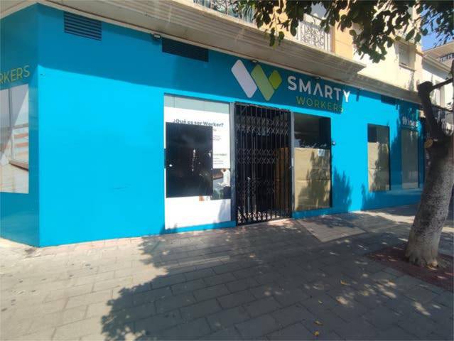 Local comercial en Alquiler en Barrio de Ciudad Jardín
