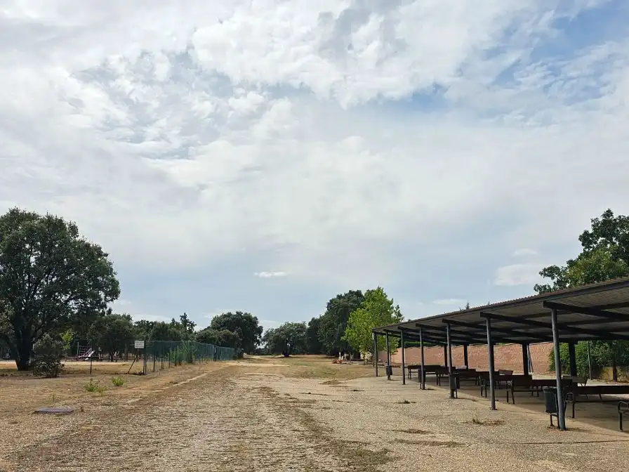 Casa o chalet en venta en Camino del Arroyo, 322, Fresno de Cantespino Casa o chalet en venta en Fresno de Cantespino con Calefacción y Jardín privado