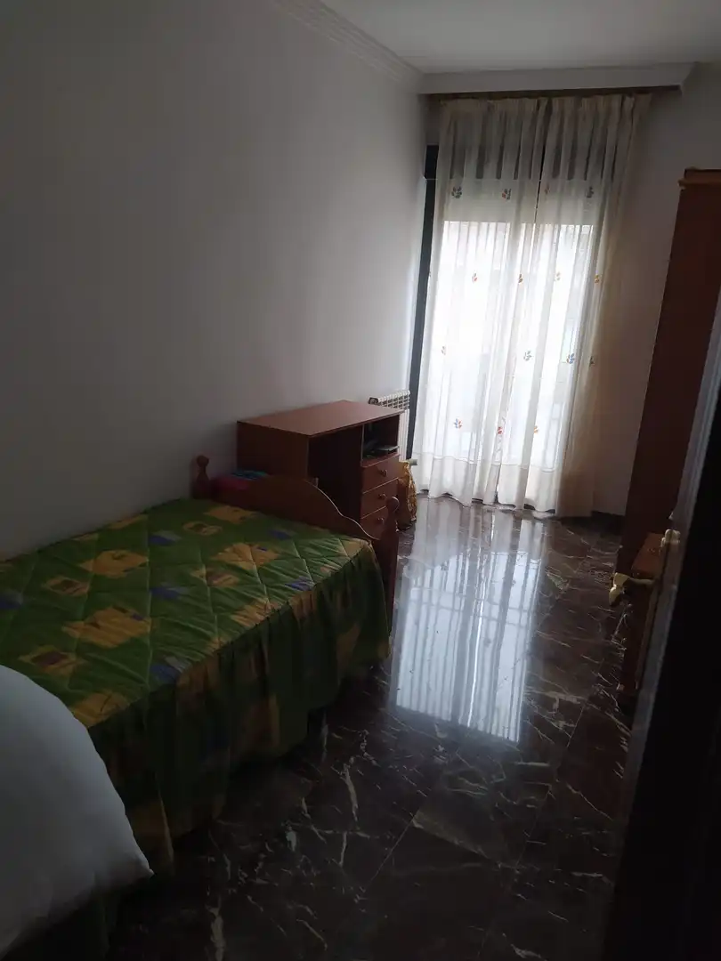 Bedroom of Flat for rent in Alcalá la Real  with Heating, Furnished and Balcony