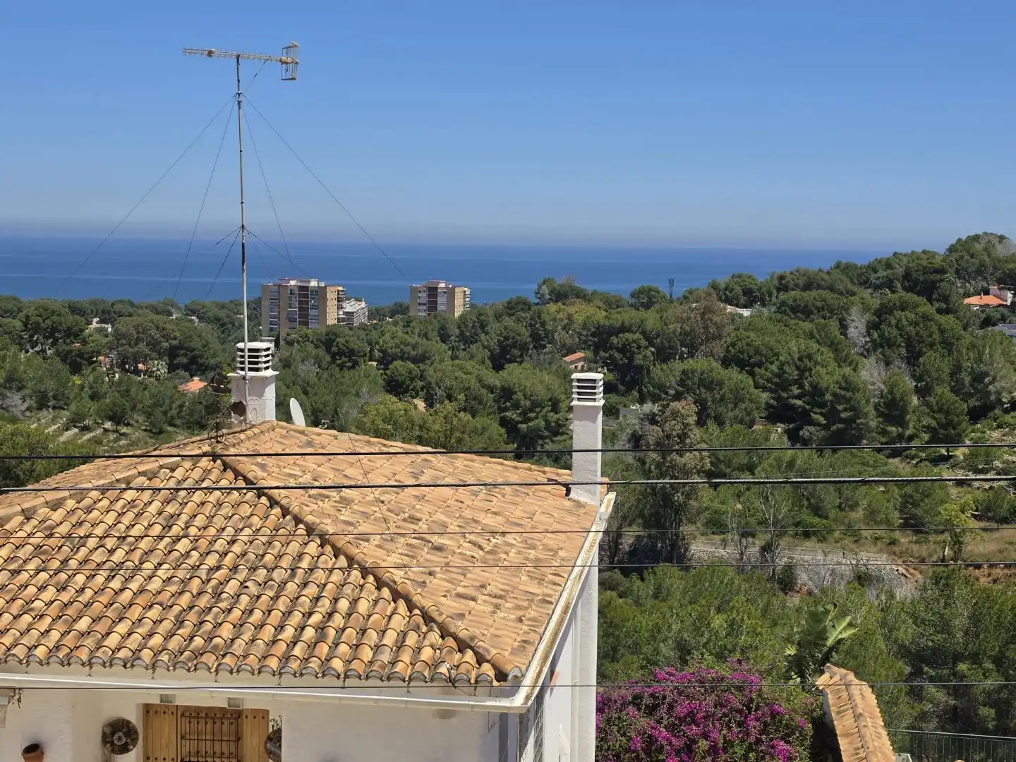 Houses for sale in Carrer de la Mora, 3, El Montgó Exterior view of Houses for sale in Dénia with Air Conditioner, Heating and Private garden