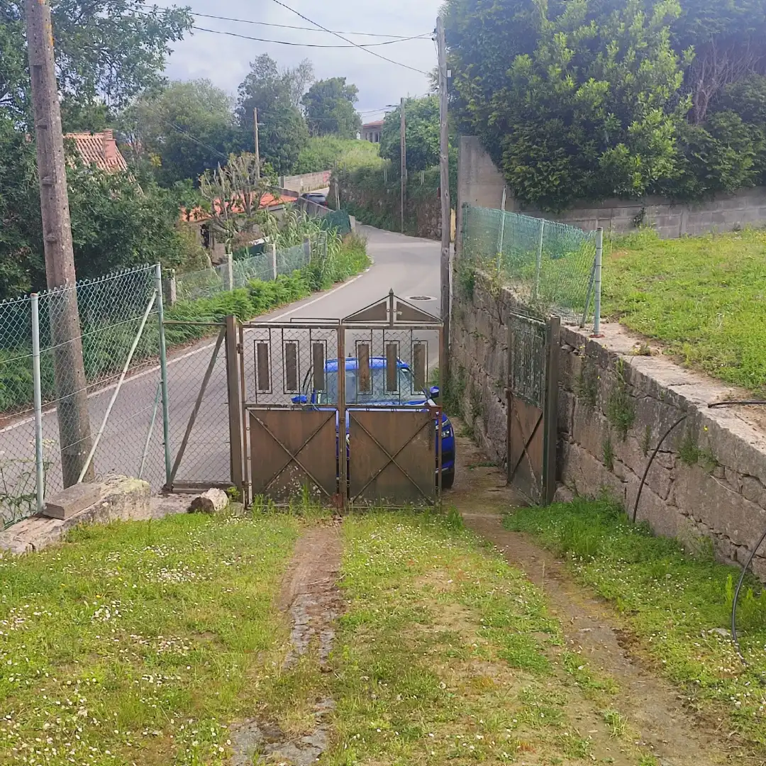 Residencial en venda a Camiño San Xurxo, 36, Coruxo - Oia - Saiáns Aparcament de Residencial en venda en Vigo