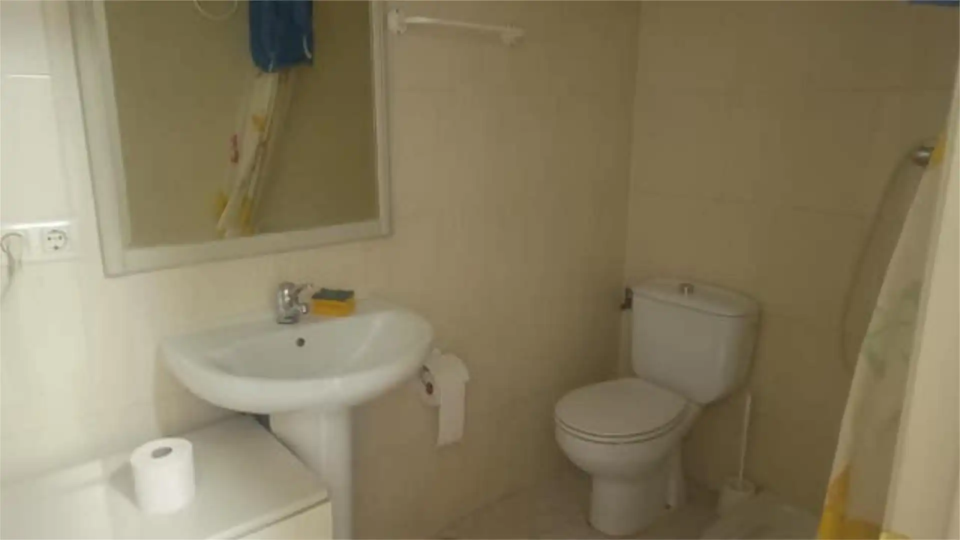 Bathroom of Houses for rent in Malpartida de Plasencia  with Furnished