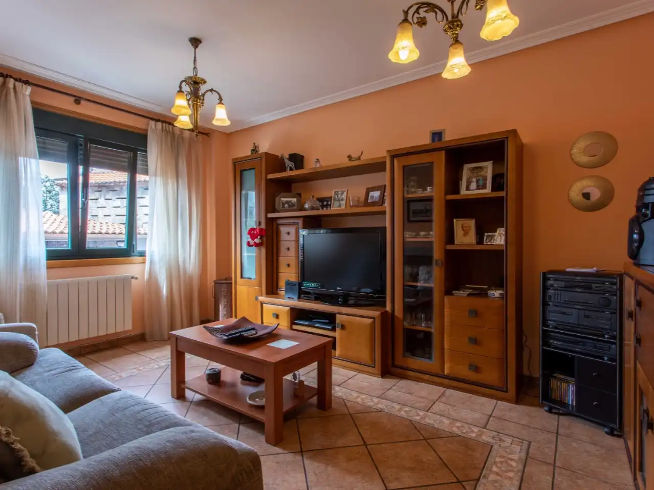 Houses for sale in Lugar Cances, 28, A Coruña Capital Living room of Houses for sale in A Coruña Capital with Terrace and Balcony