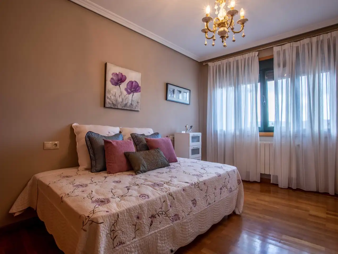 Houses for sale in Lugar Cances, 28, A Coruña Capital Bedroom of Houses for sale in A Coruña Capital with Terrace and Balcony