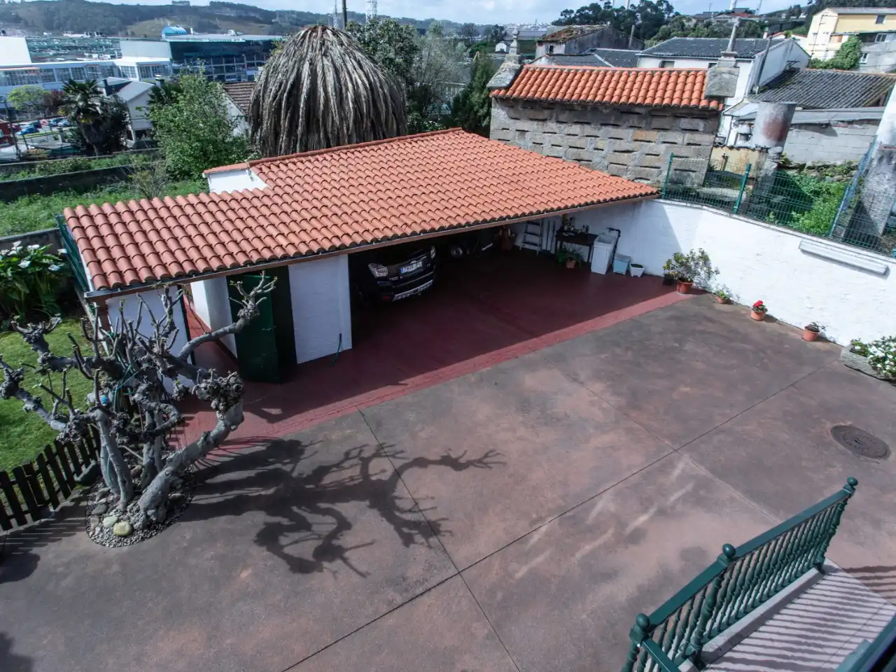 Houses for sale in Lugar Cances, 28, A Coruña Capital Terrace of Houses for sale in A Coruña Capital with Terrace and Balcony