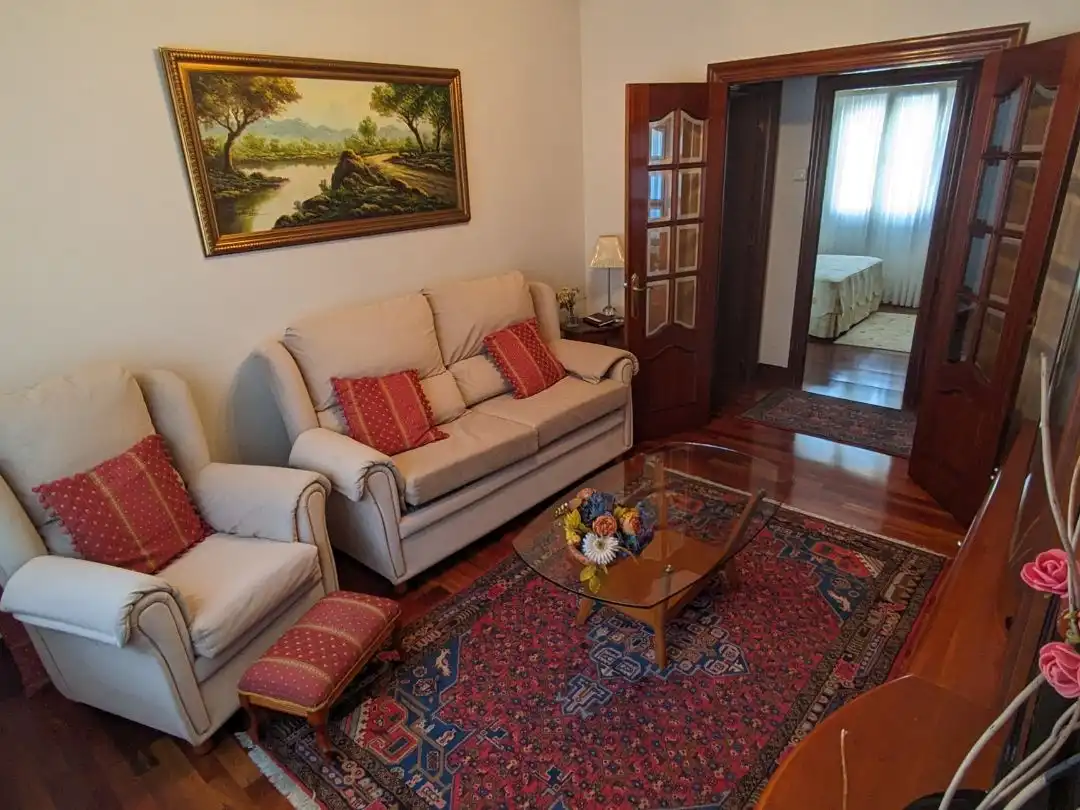 Piso en venta en Bailen Kalea, 3, Azeta - Abatxolo Sala de estar de Piso en venta en Portugalete con Balcón