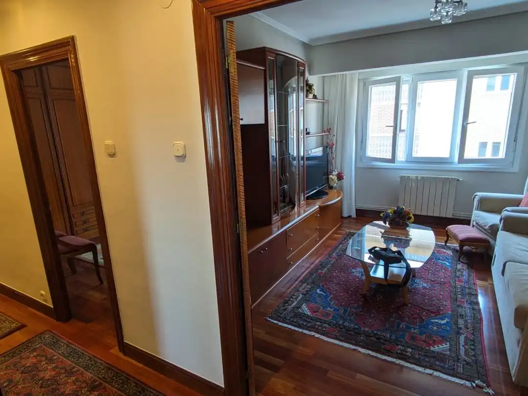 Piso en venta en Bailen Kalea, 3, Azeta - Abatxolo Sala de estar de Piso en venta en Portugalete con Balcón