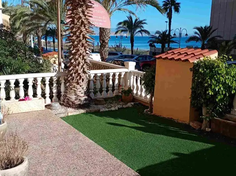 Vista exterior de Apartamento en venta en Elche / Elx con Terraza y Piscina