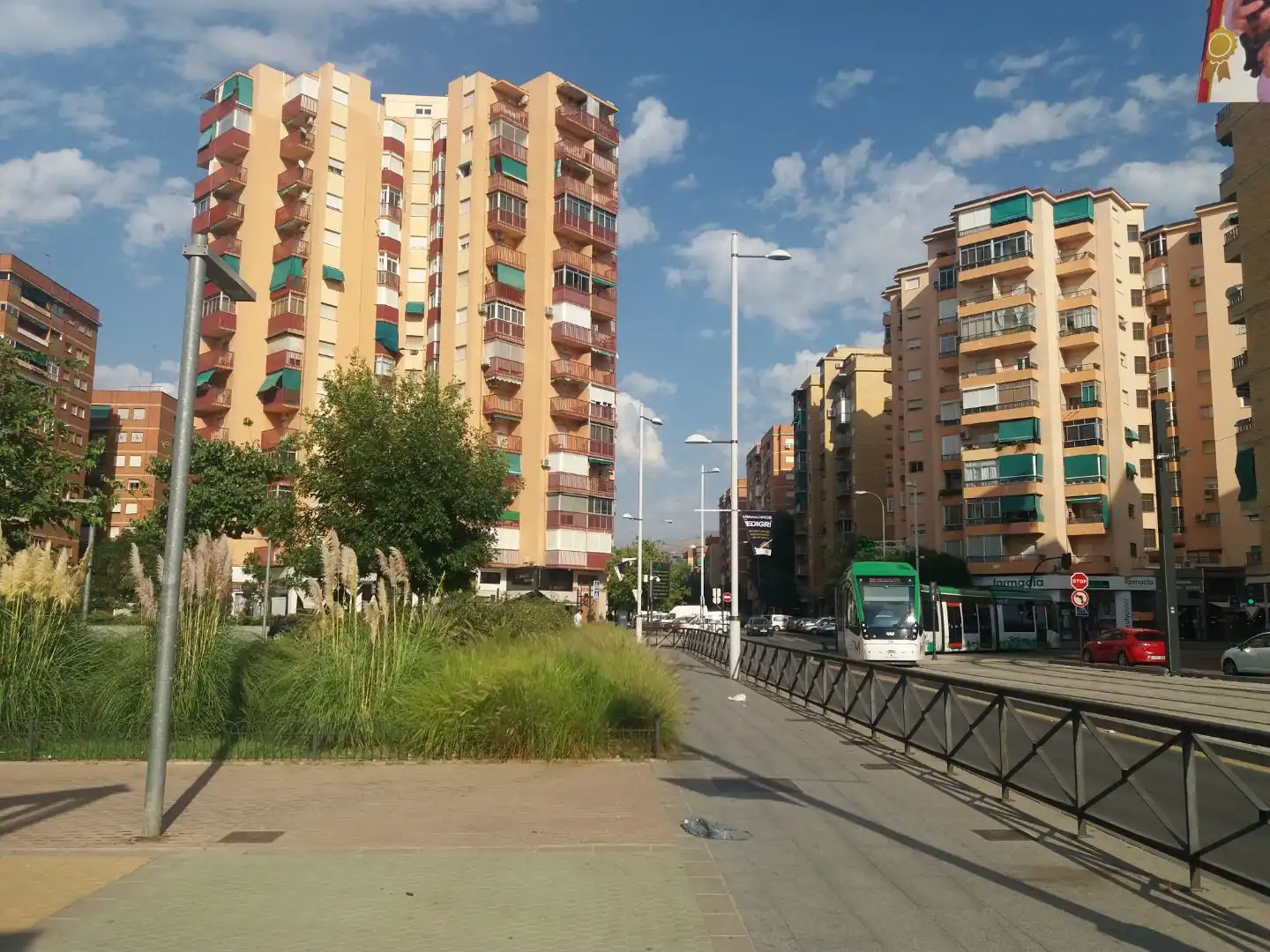 Room in Avenida de América, 45, Barrio de Zaidín Exterior view of Flat for share in Granada with Furnished, Balcony and Video intercom