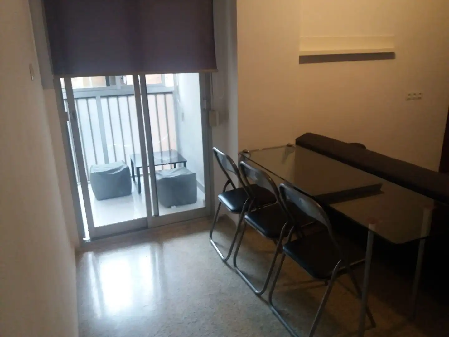 Room in Avenida de América, 45, Barrio de Zaidín Dining room of Flat for share in Granada with Furnished, Balcony and Video intercom