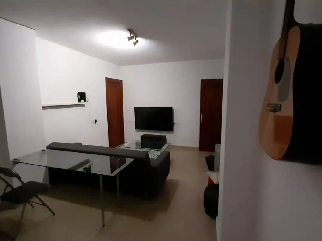 Room in Avenida de América, 45, Barrio de Zaidín Living room of Flat for share in Granada with Furnished, Balcony and Video intercom
