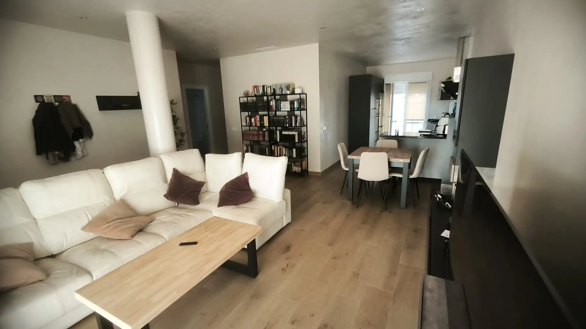 Einfamilien-Reihenhaus zum Verkauf in Avenida Arboleda, 122, Lepe Wohnzimmer von Einfamilien-Reihenhaus zum Verkauf in Lepe mit Klimaanlage und Terrasse