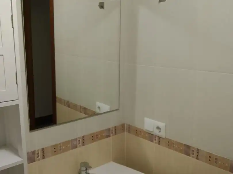 Piso en venta en Barrio la Sota, 19, Ribamontán al Monte Baño de Piso en venta en Ribamontán al Monte