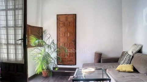Photo 2 of Apartments for rent in Casco Antiguo - Sta. Cruz - Ayuntamiento, Alicante / Alacant