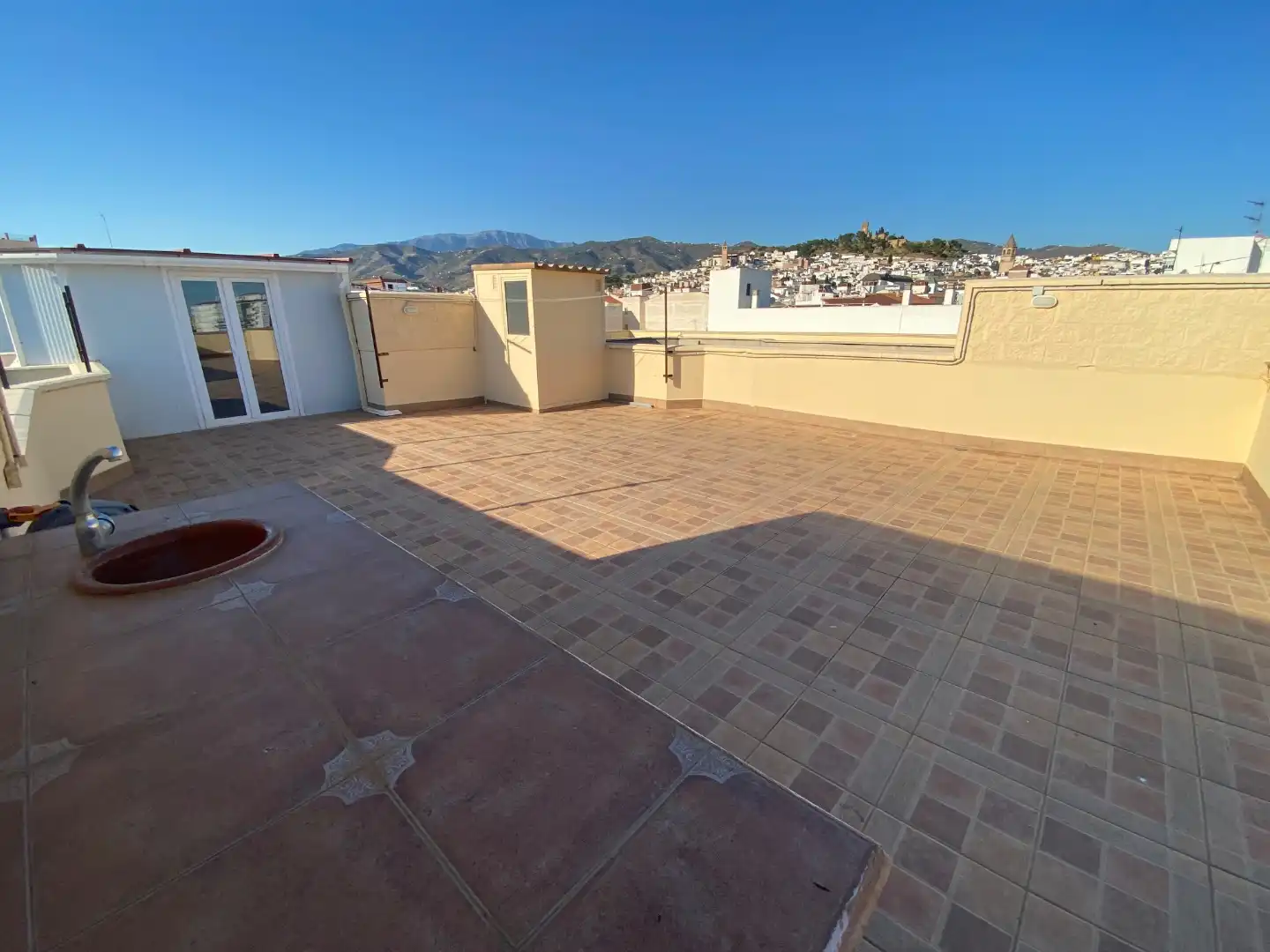 Pis en venda a Calle del Rio, 38, Camino Viejo de Málaga Terrassa de Pis en venda en Vélez-Málaga amb Aire condicionat, Parquet i Terrassa