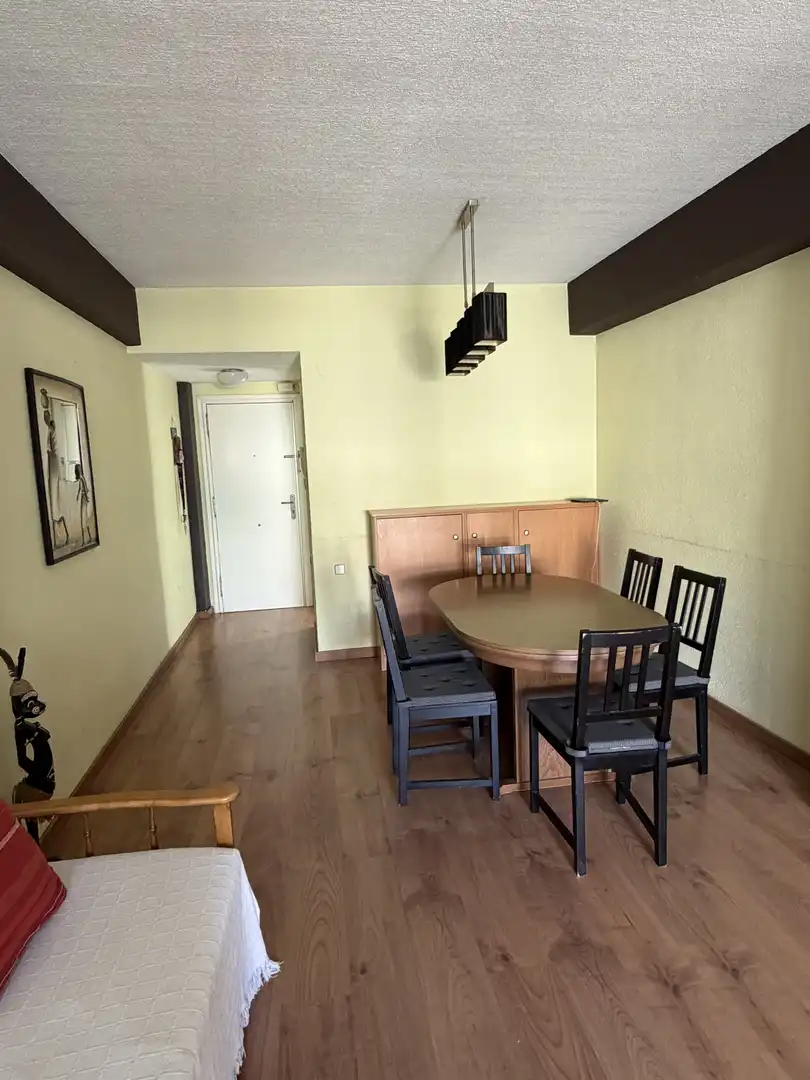 Apartamento de alquiler en Carrer Gandia, 4, Daimús Comedor de Apartamento de alquiler en Daimús con Aire acondicionado, Calefacción y Jardín privado