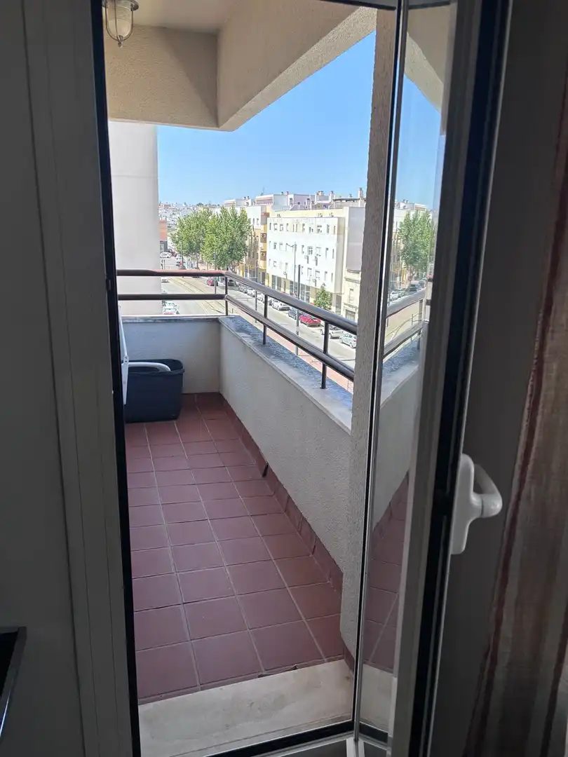 Wohnung zum Verkauf in Calle Gerbera, 2, La Banda - Campo de Fútbol Terrasse von Wohnung zum Verkauf in Chiclana de la Frontera mit Klimaanlage und Balkon