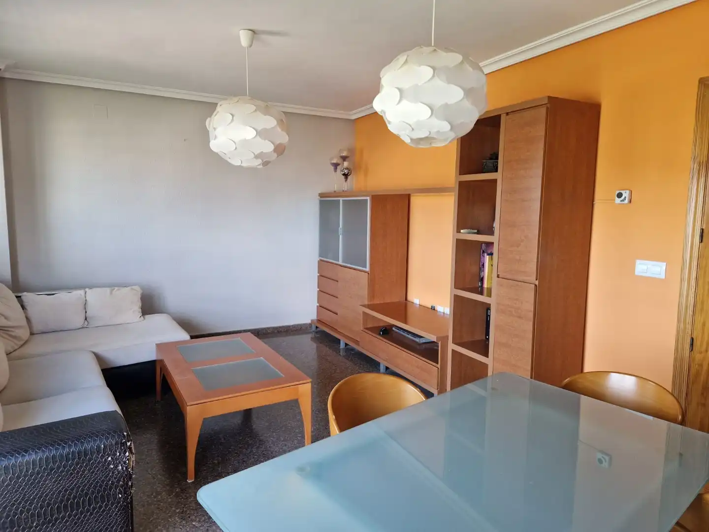 Sala de estar de Piso en venta en  Albacete Capital con Aire acondicionado