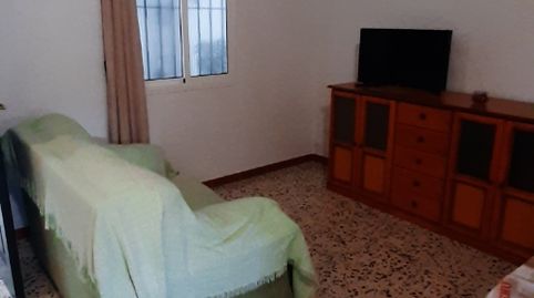 Foto 3 de Apartamento de alquiler en Calle Santiago Martínez, 12, Olivares, Sevilla