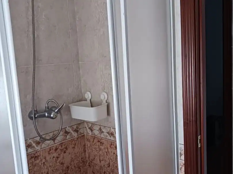 Baño de Piso de alquiler en Badajoz con Aire acondicionado, Calefacción y Parquet